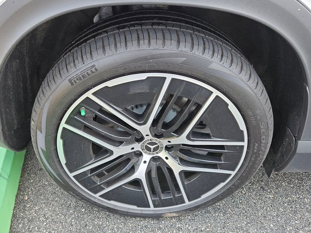 Used 2024 Mercedes-Benz EQE 350+ 4MATIC SUV image 16