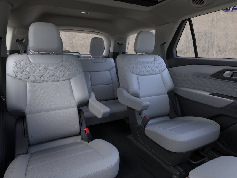 New 2026 Ford Explorer Platinum w/ LUX Leather Package AWD/4WD image 11