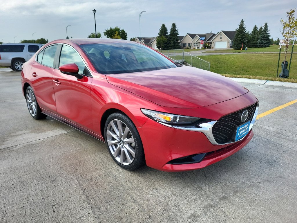 Used 2019 MAZDA MAZDA3 AWD Sedan w/ Select Package image 4