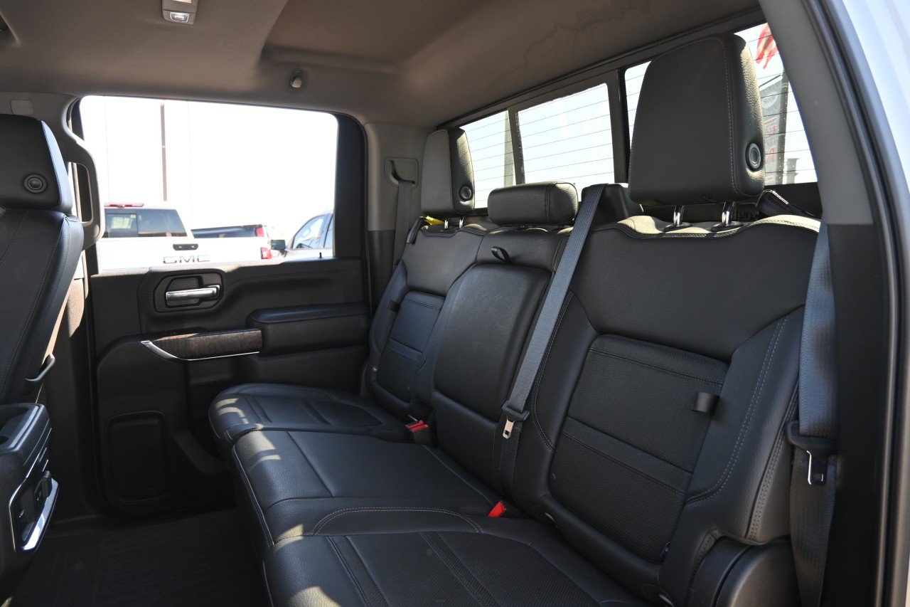 Used 2020 GMC Sierra 2500 Denali w/ Denali Ultimate Package AWD/4WD image 20