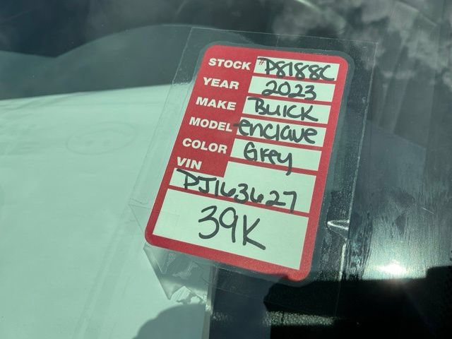 Used 2023 Buick Enclave Essence w/ Experience Buick Package AWD/4WD image 37