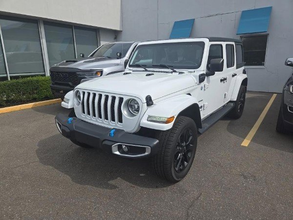 Used 2022 Jeep Wrangler Unlimited Sahara w/ Cold Weather Group