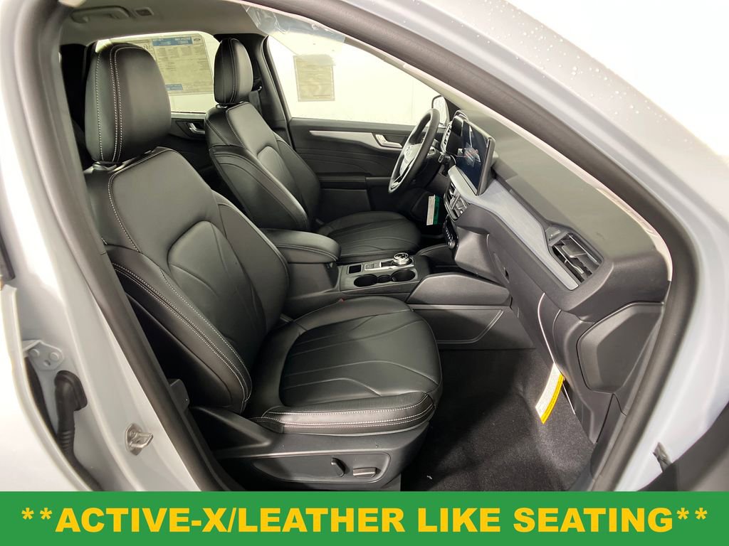 New 2025 Ford Escape Base w/ PHEV Premium Package image 5