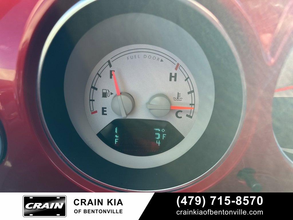 Used 2008 Chrysler PT Cruiser Limited image 19