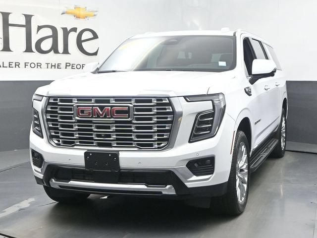 Used 2025 GMC Yukon XL Denali AWD/4WD image 7