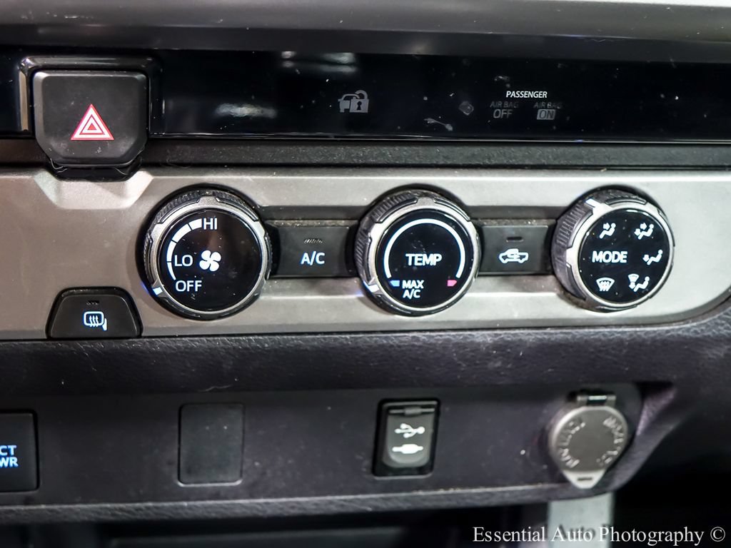 Used 2017 Toyota Tacoma SR5 w/ Tow Package RWD image 17