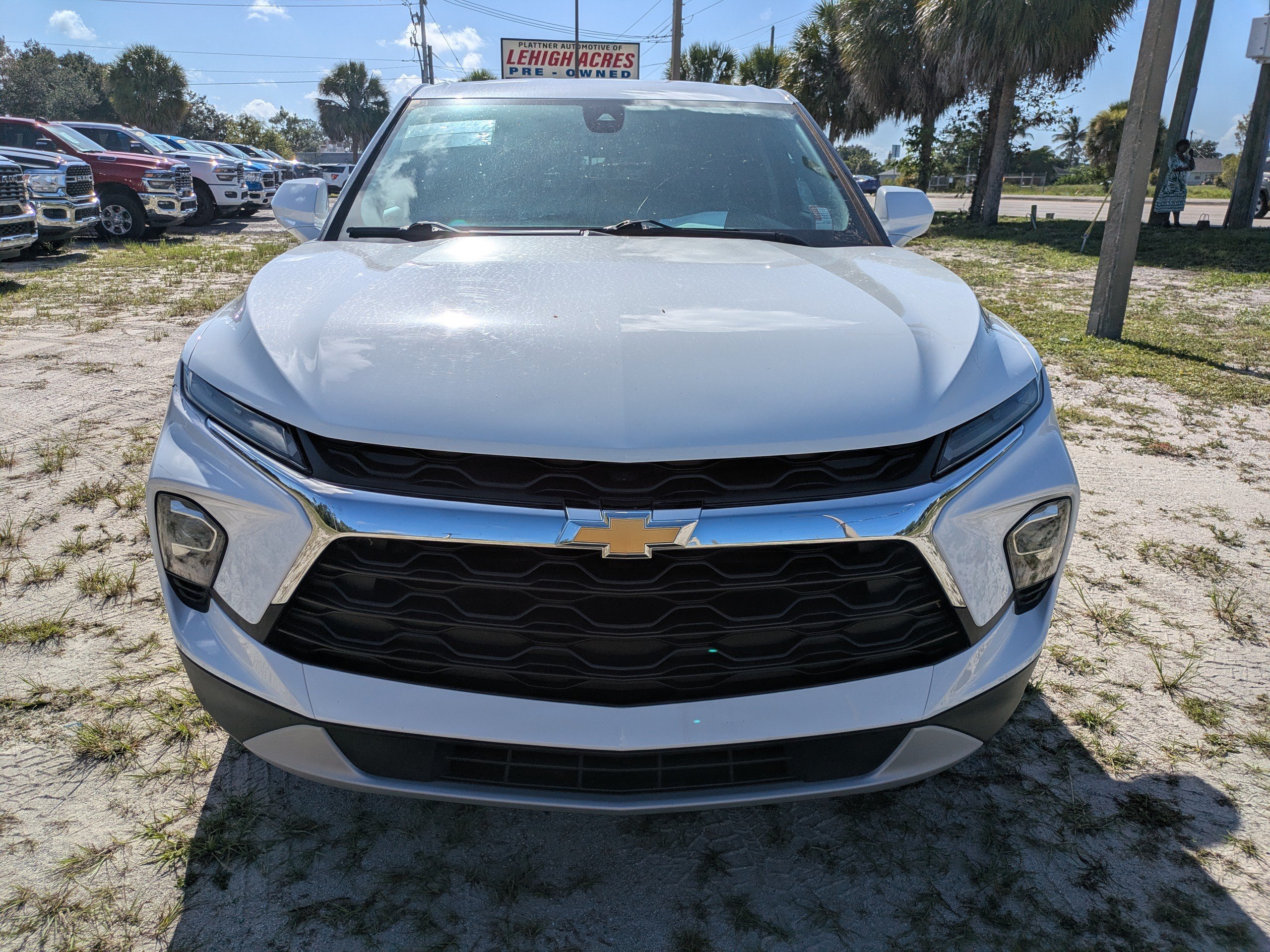 Used 2023 Chevrolet Blazer LT FWD image 9