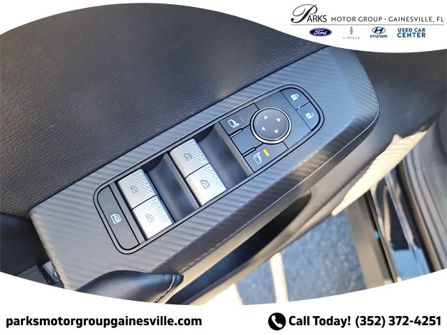 Used 2022 Mitsubishi Outlander SE image 15