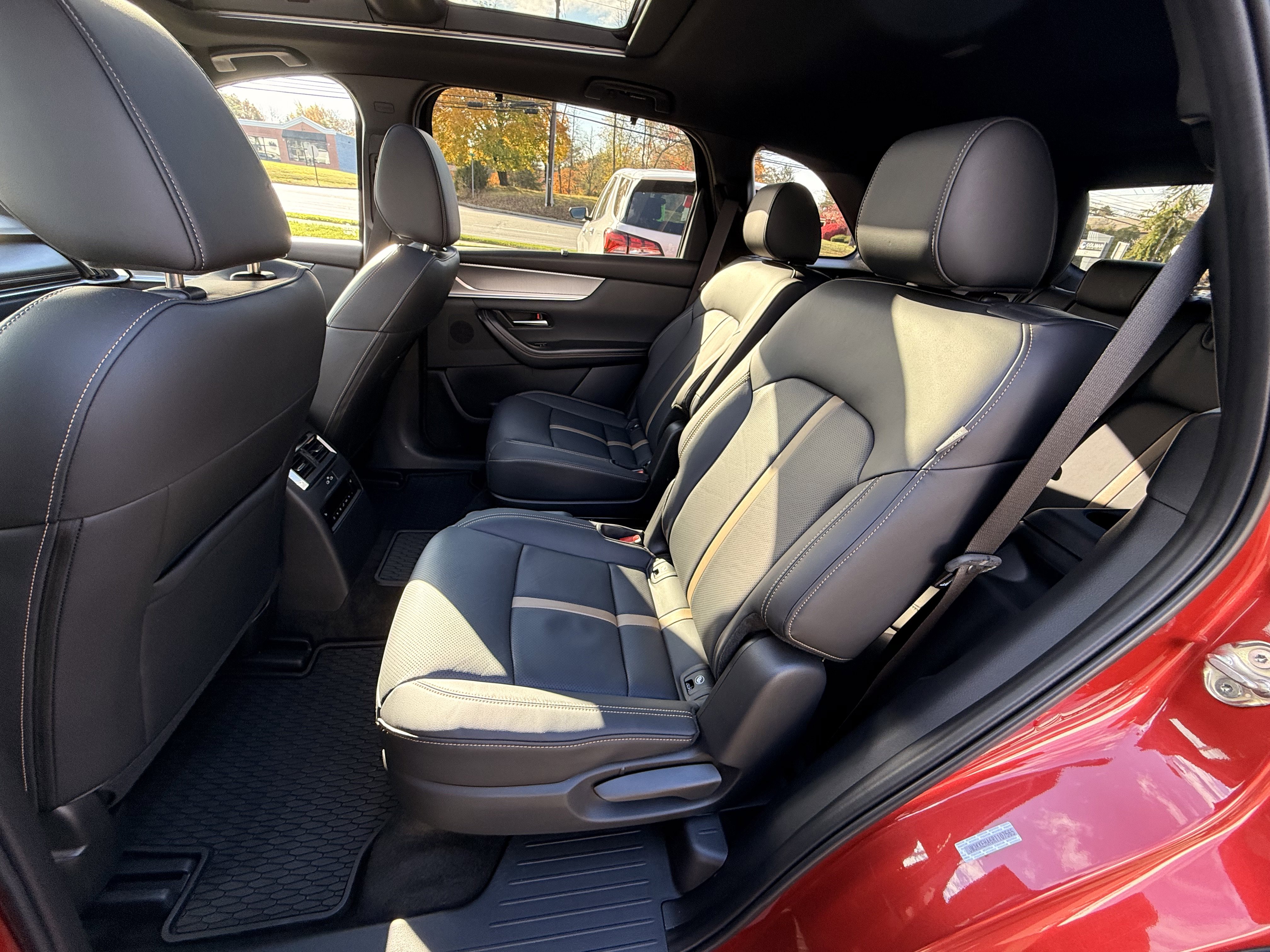 Certified 2024 MAZDA CX-90 Plug-In Hybrid w/ Premium Plus image 27