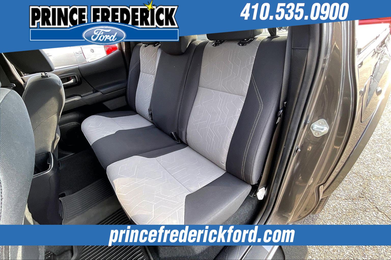 Used 2022 Toyota Tacoma TRD Sport w/ Technology Package image 25