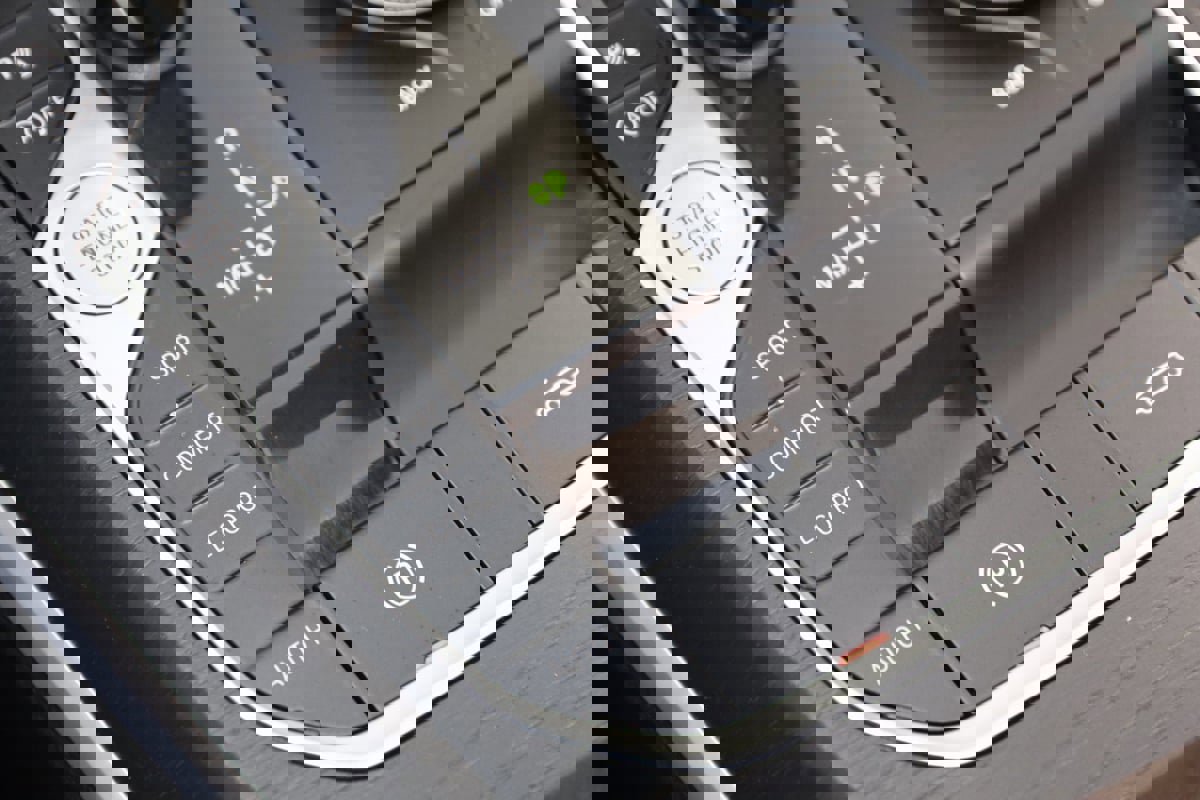 Used 2021 BMW 430i Convertible w/ Convenience Package image 34