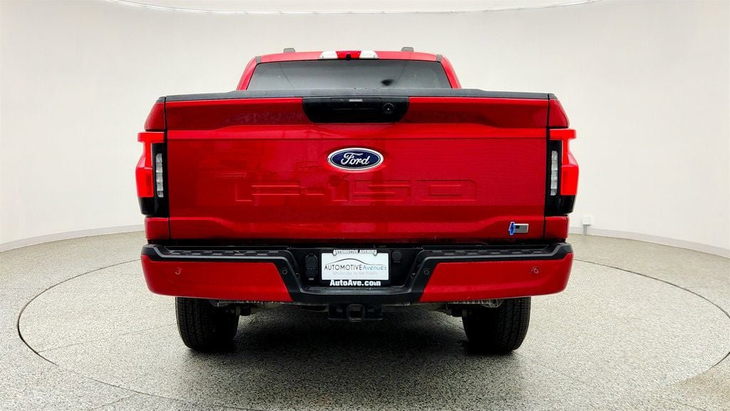 Used 2023 Ford F150 Lightning XLT AWD/4WD image 6