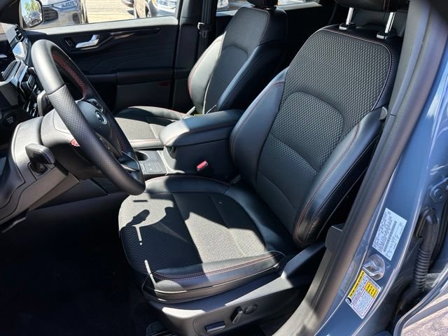 Used 2026 Ford Escape ST-Line AWD/4WD image 12
