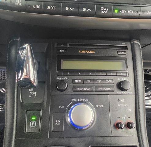 Used 2013 Lexus CT 200h w/ Seat Comfort Pkg FWD image 23