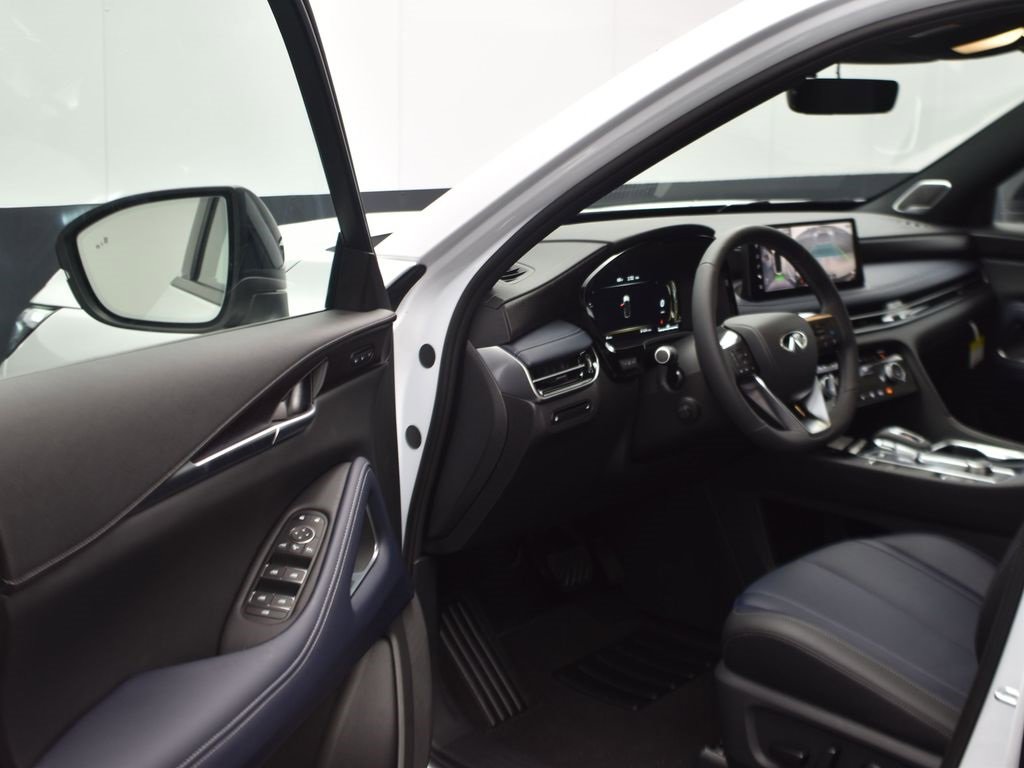 New 2026 INFINITI QX60 Sport w/ Dark Cargo Package image 11