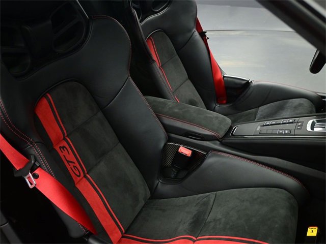 Used 2018 Porsche 911 GT3 image 25