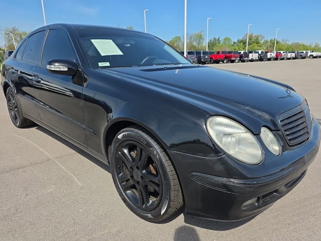 Used 2005 Mercedes-Benz E 320 4MATIC Sedan image 3
