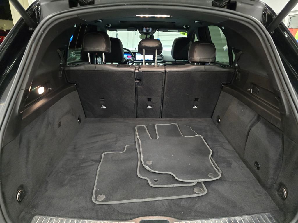 Used 2024 Mercedes-Benz GLE 450e 4MATIC image 40