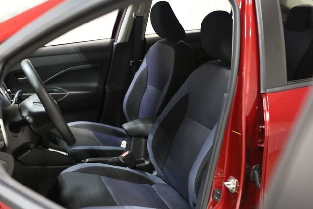 New 2025 Nissan Versa SV w/ Trunk Package image 9