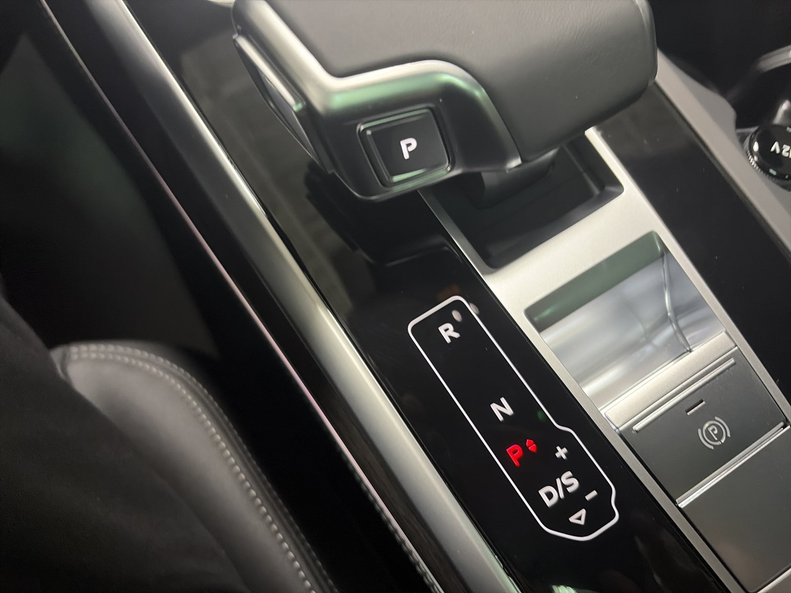 New 2026 Audi Q8 Premium Plus AWD/4WD image 22