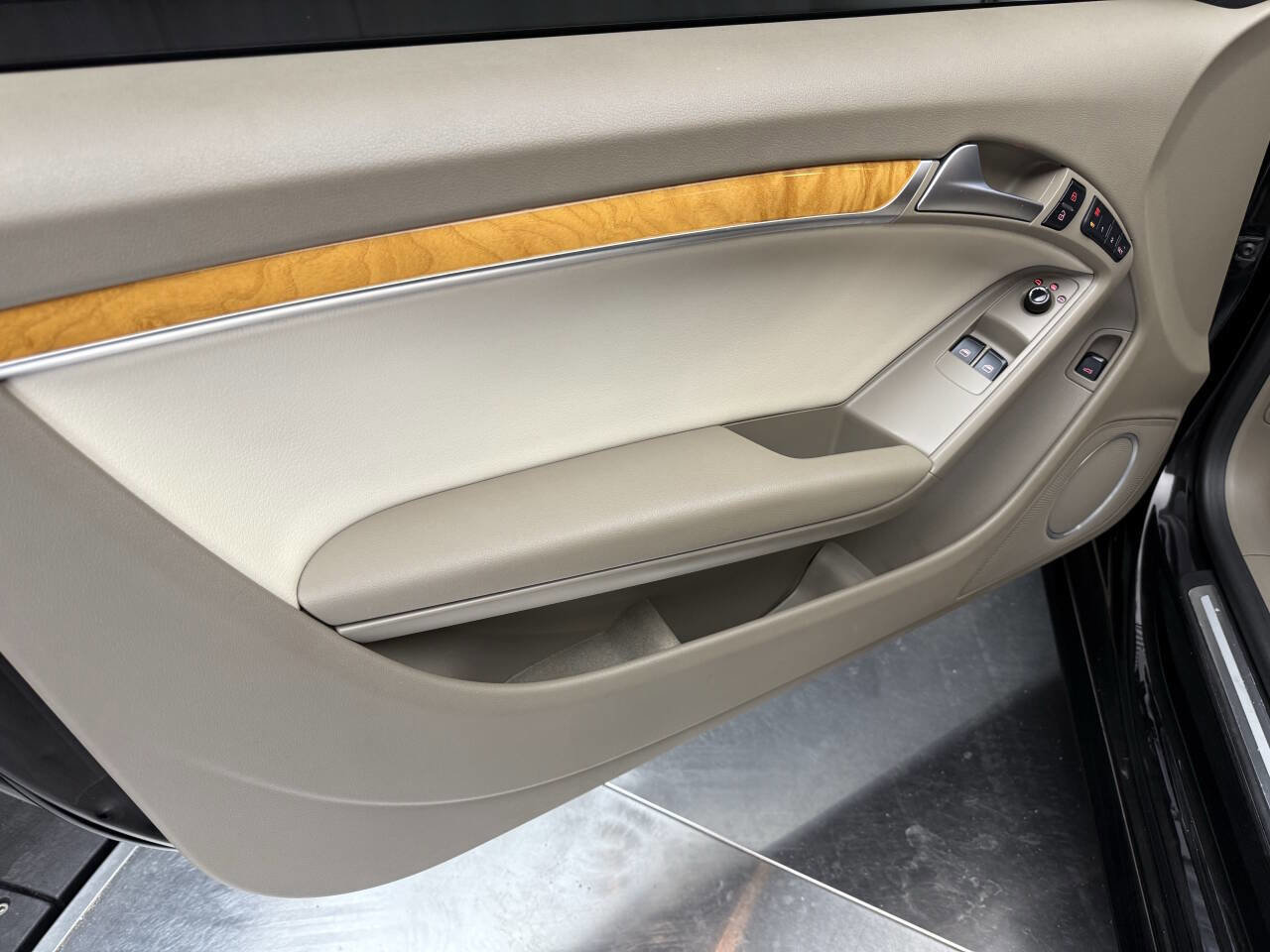 Used 2009 Audi A5 3.2 image 21