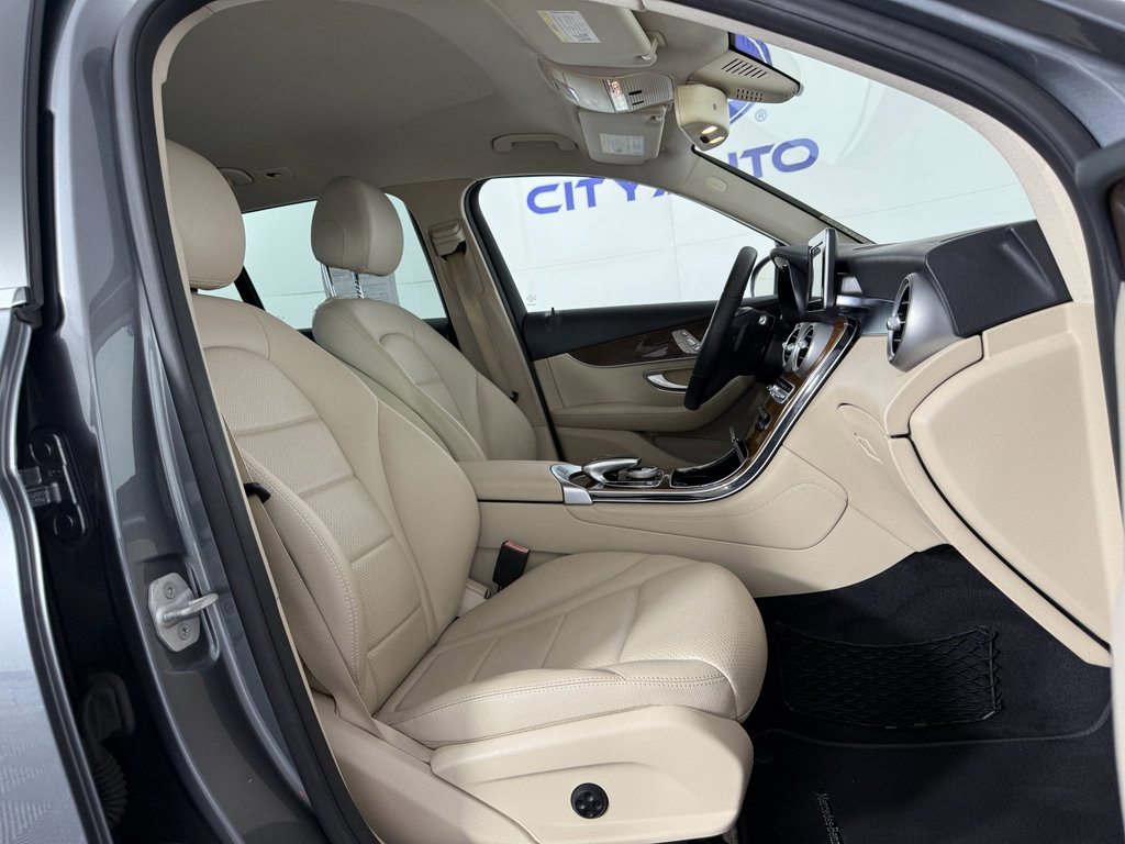 Used 2016 Mercedes-Benz GLC 300 300 image 12