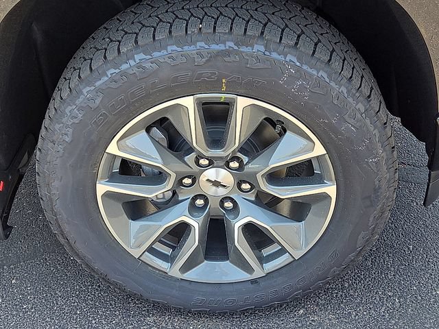 New 2026 Chevrolet Silverado 1500 RST w/ Z71 Off-Road Package AWD/4WD image 6