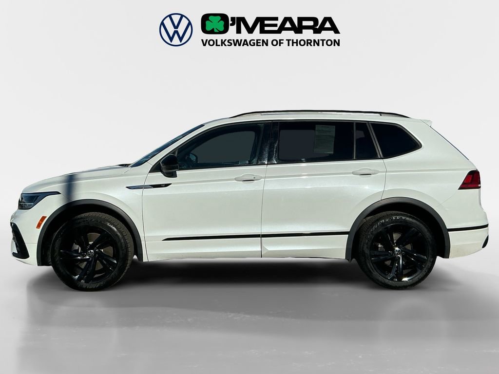 Used 2023 Volkswagen Tiguan SE R-Line image 2