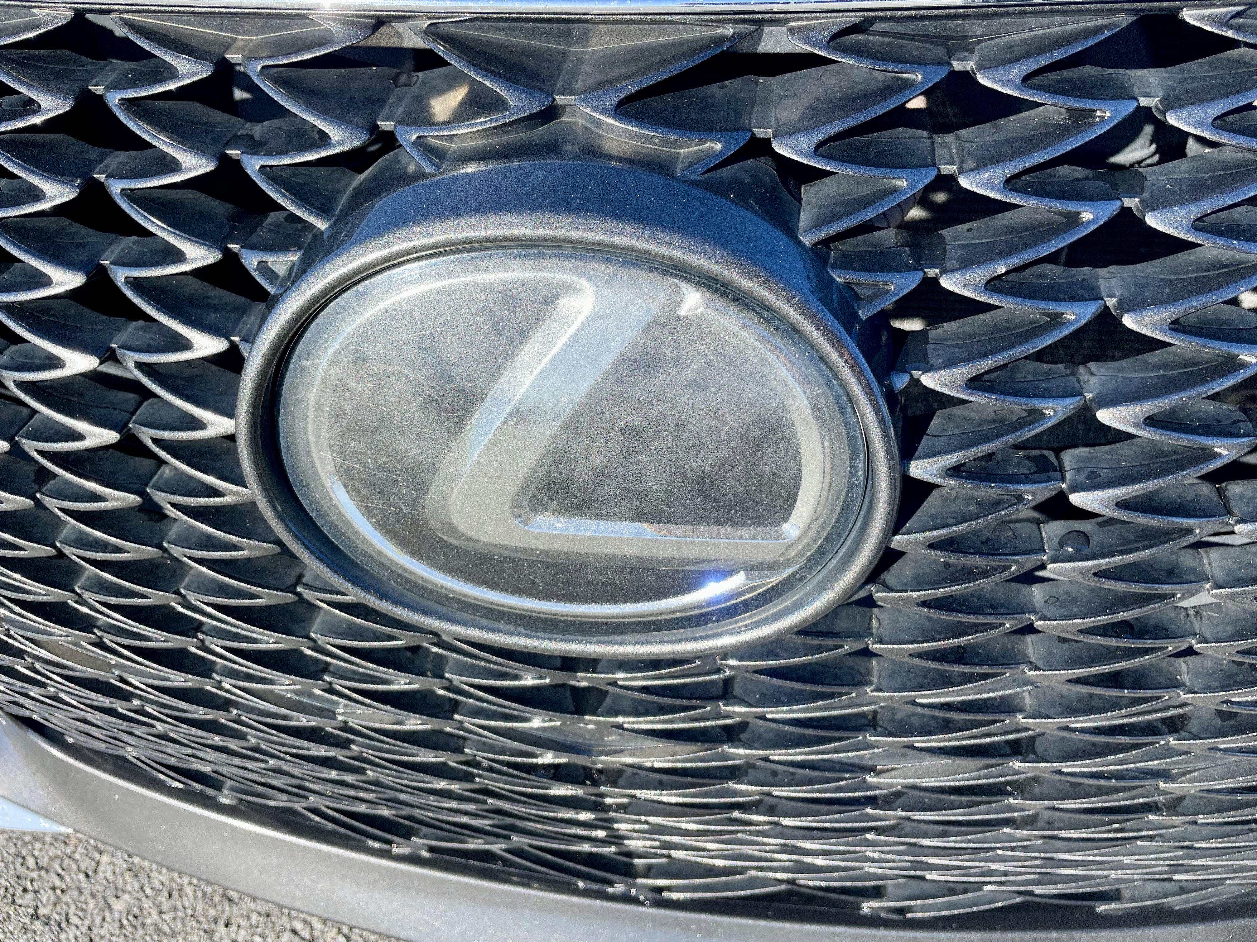 Used 2018 Lexus GS 350 F Sport w/ Preferred Accessory Package image 32