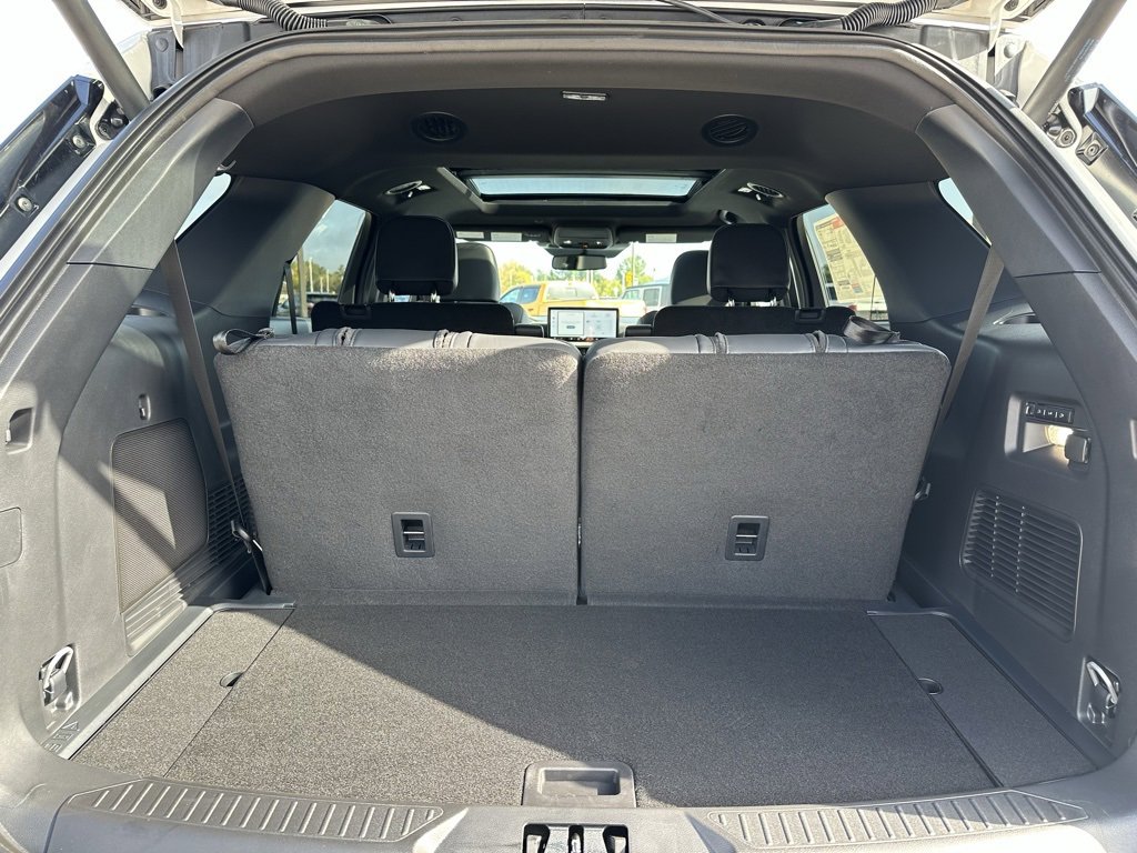 New 2025 Ford Explorer ST w/ Sun And Sound Package image 9