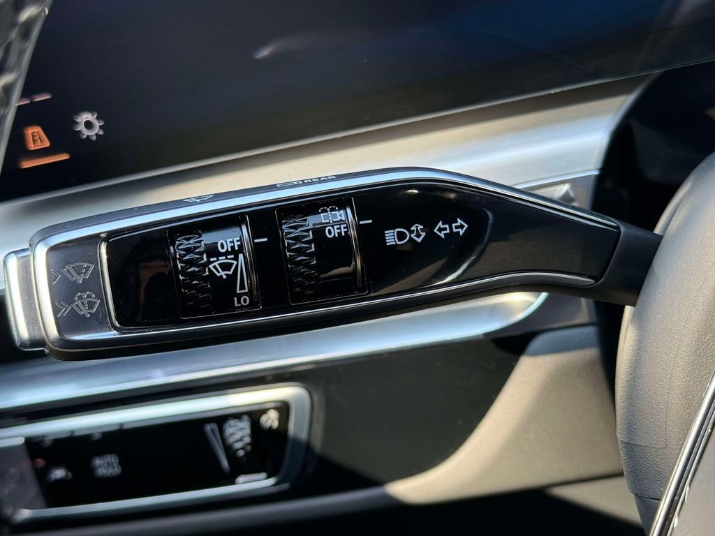 Used 2024 Cadillac Lyriq Luxury w/ LPO, Floor Liner Package image 29