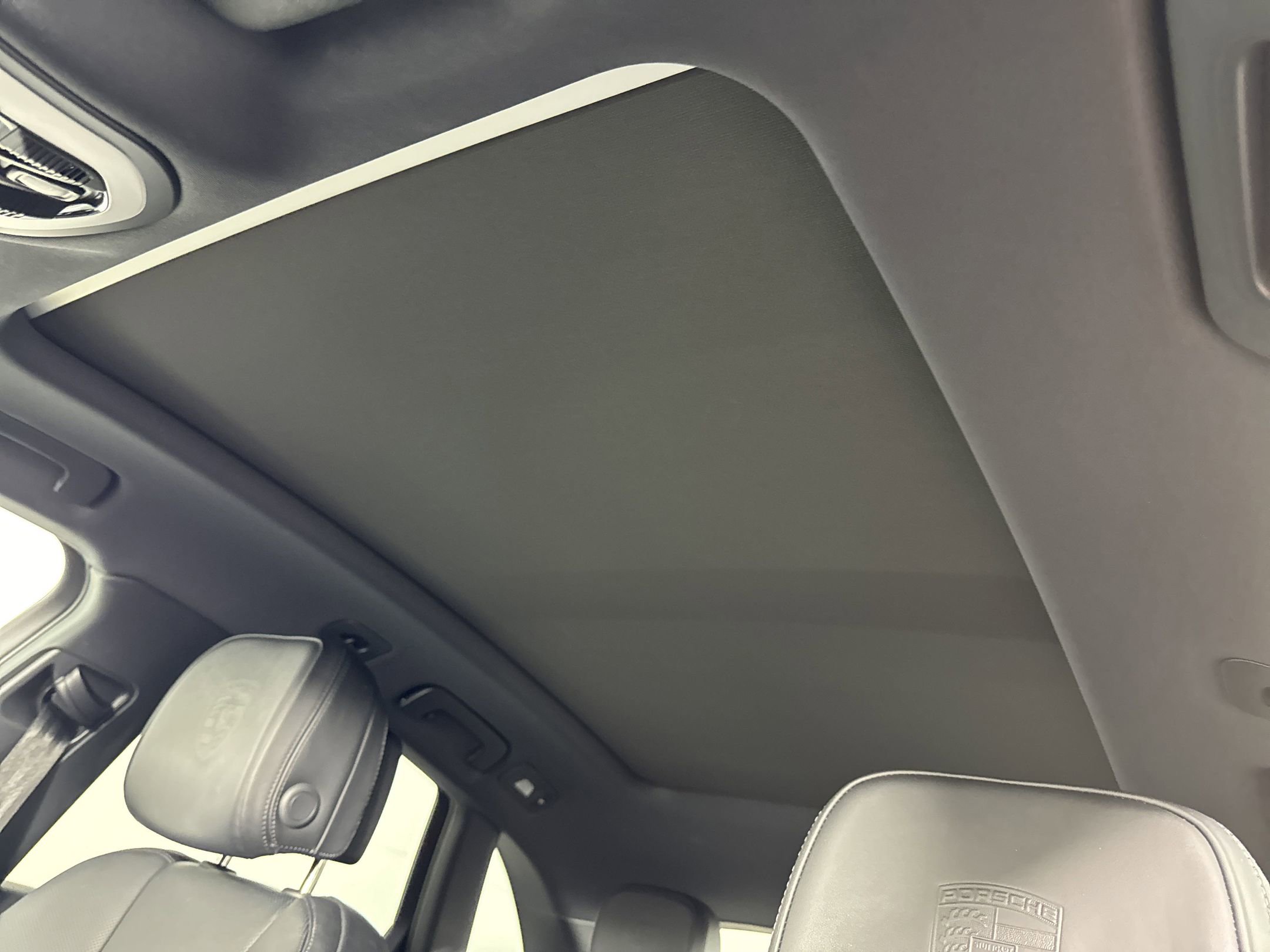 Certified 2025 Porsche Macan image 26