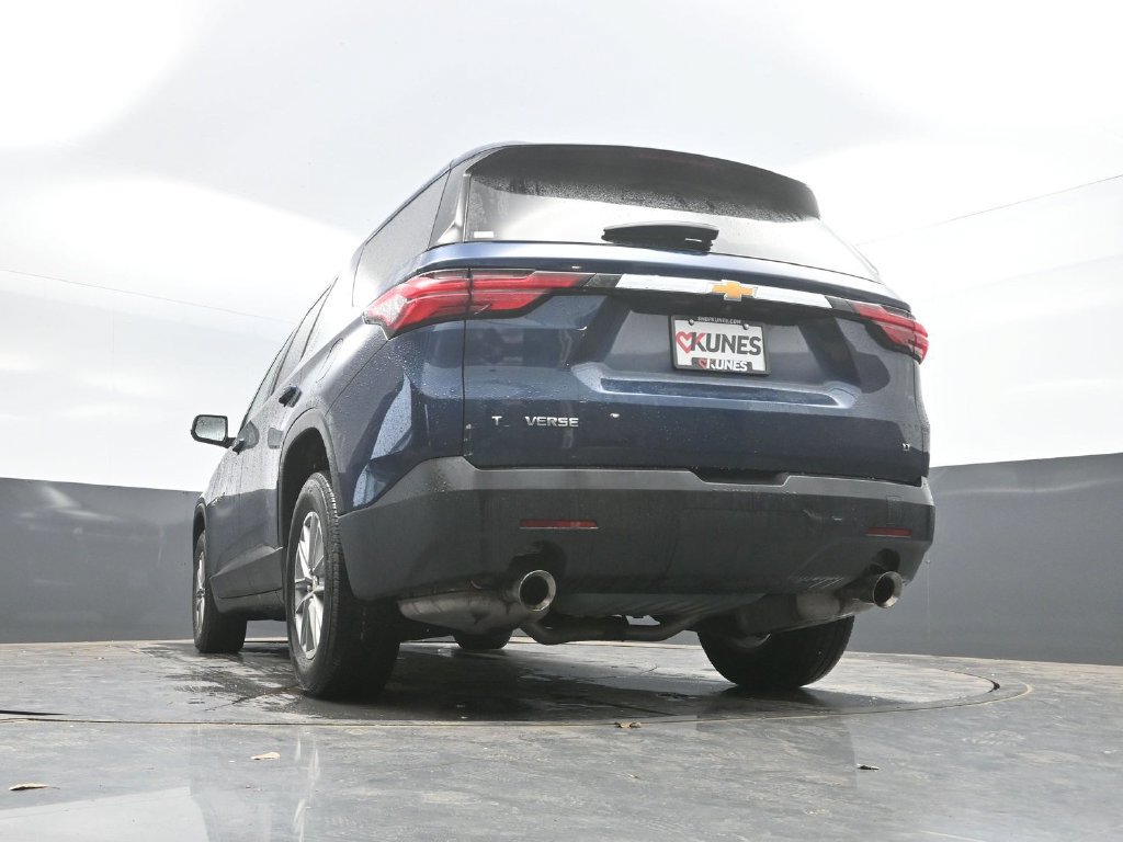 Used 2023 Chevrolet Traverse LT FWD image 34