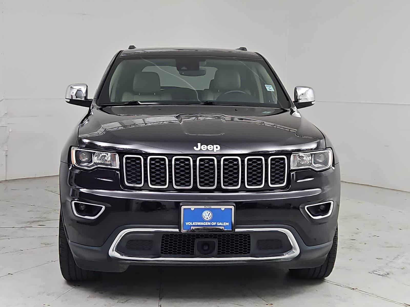 Used 2018 Jeep Grand Cherokee Limited AWD/4WD image 9