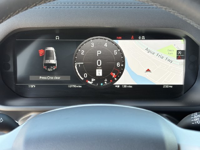 Used 2023 Land Rover Defender 130 X-Dynamic SE AWD/4WD image 10