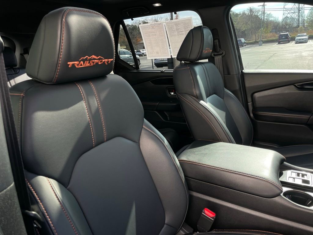 Used 2024 Honda Pilot TrailSport image 35