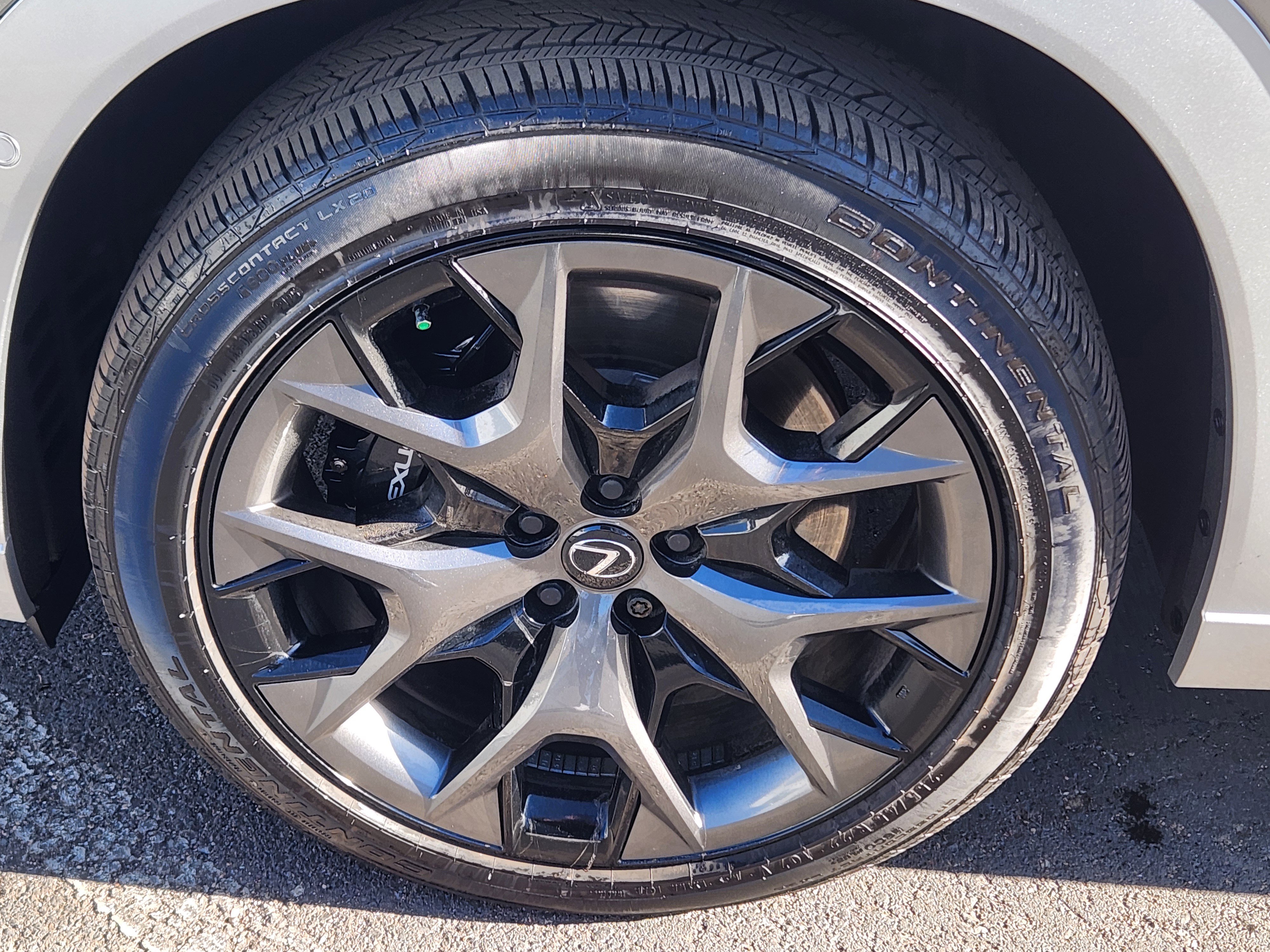 Used 2025 Lexus TX 500h AWD w/ Technology Package image 25