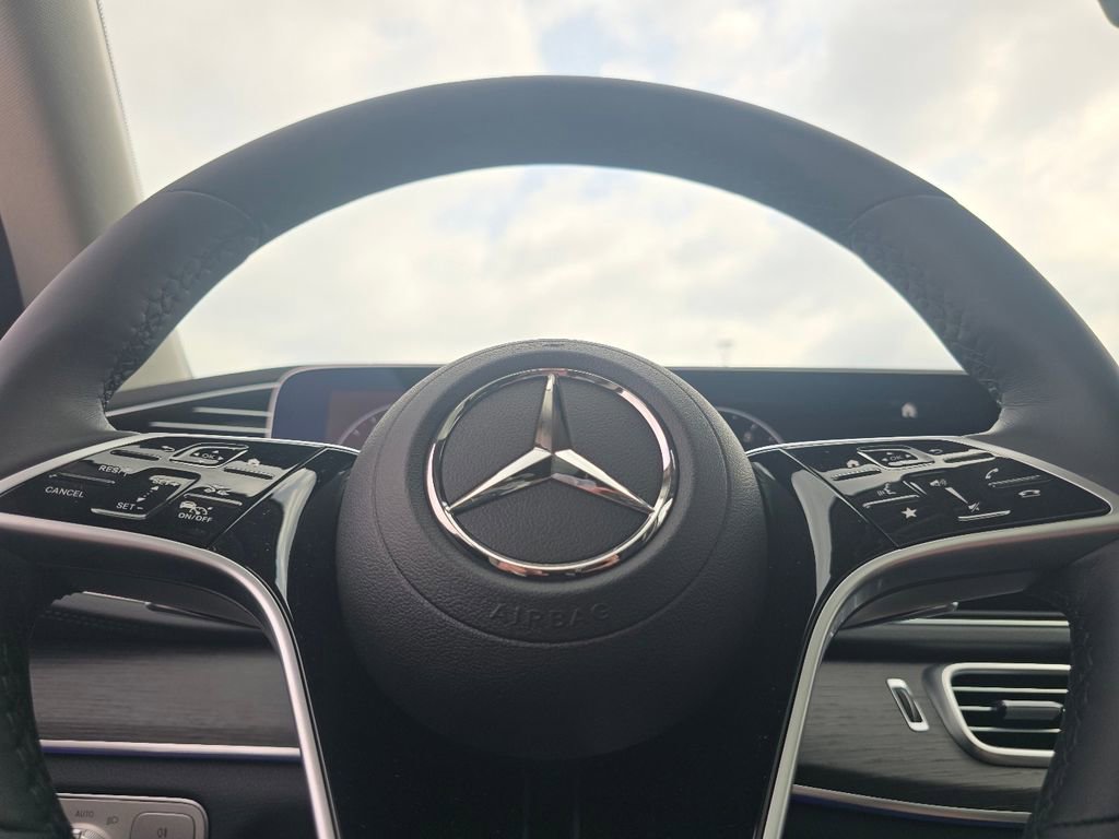 New 2026 Mercedes-Benz GLS 450 4MATIC image 30