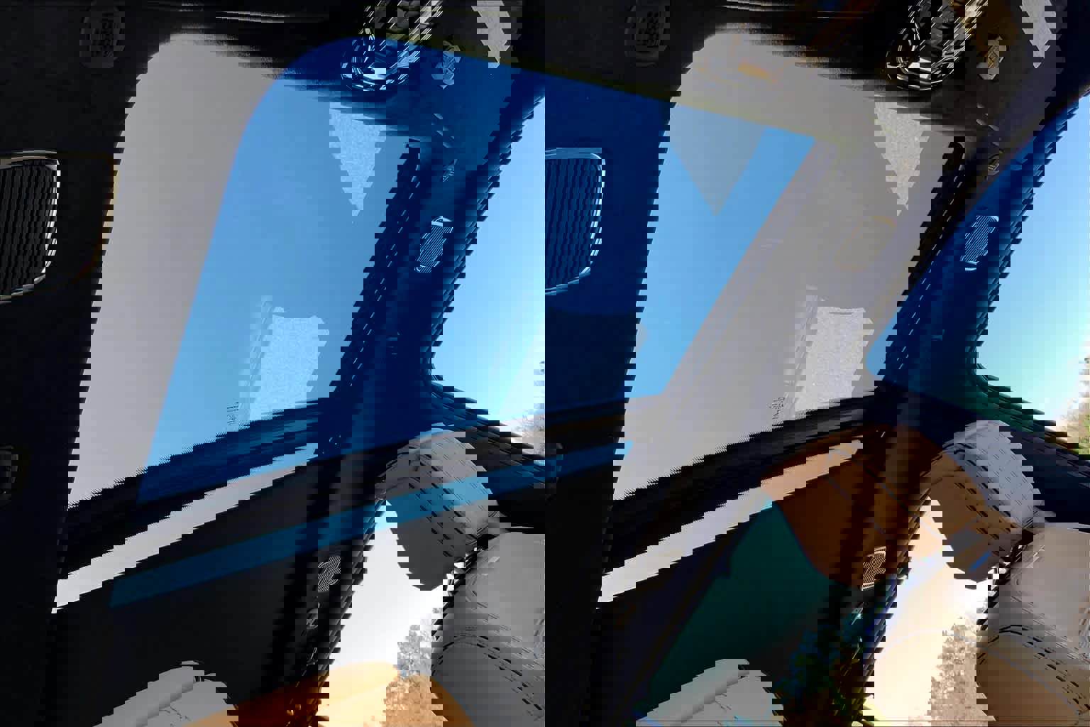 Used 2022 Jeep Grand Wagoneer Series III w/ HD Trailer Tow Package image 13