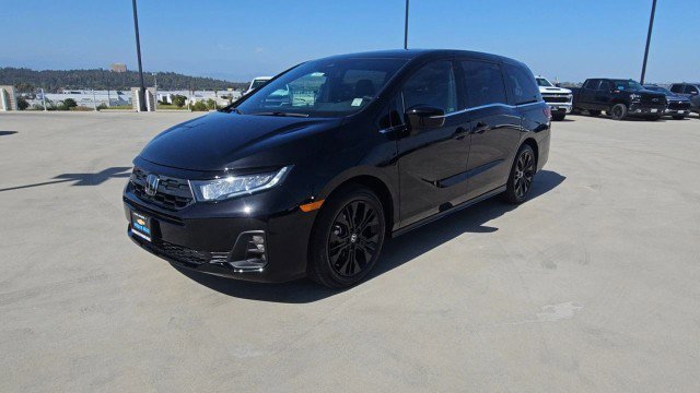 Used 2026 Honda Odyssey Sport-L image 4
