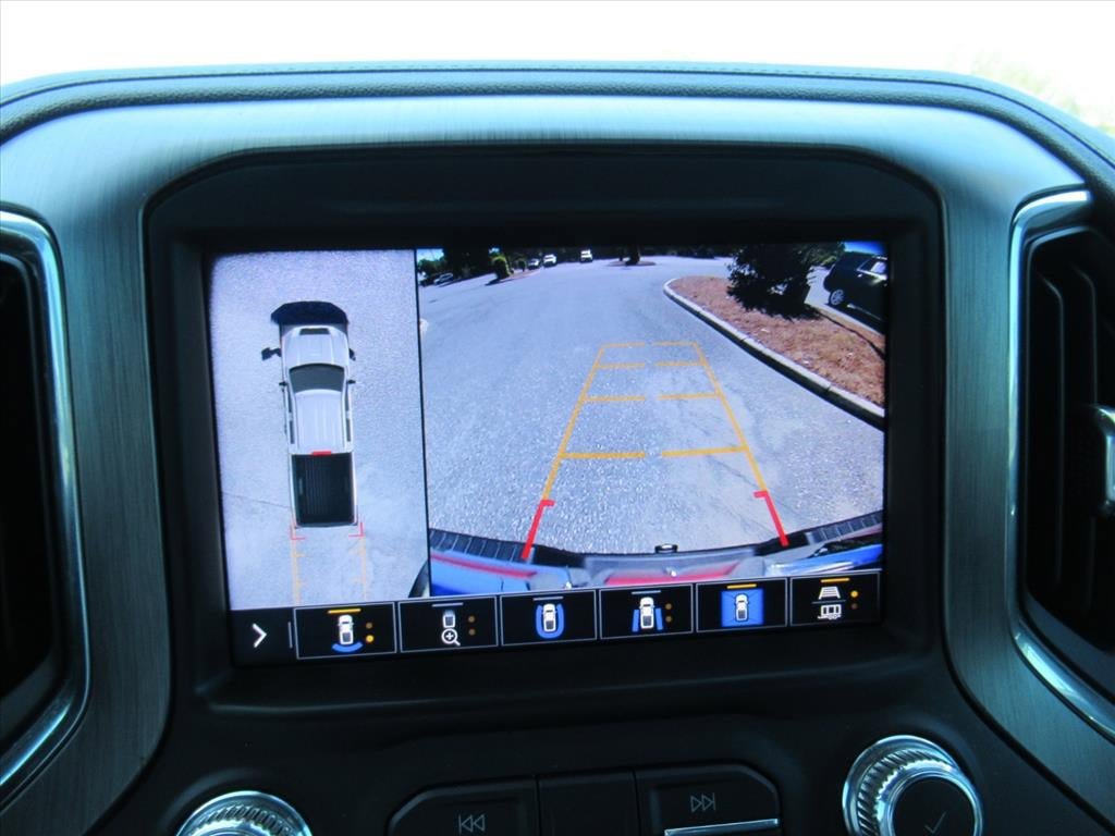 Used 2023 GMC Sierra 3500 Denali w/ Denali Black Diamond Edition AWD/4WD image 34