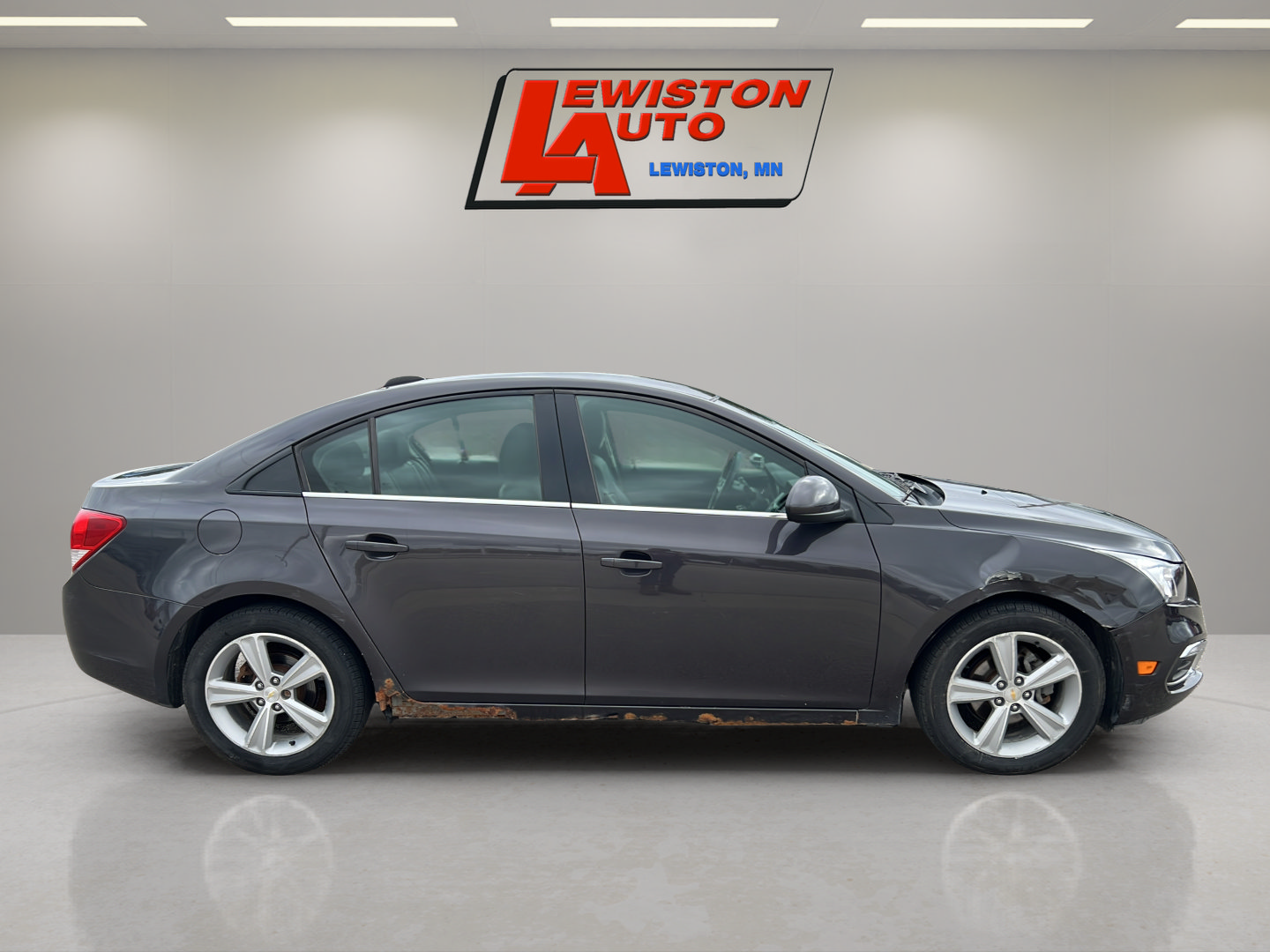 Used 2015 Chevrolet Cruze LT FWD image 13