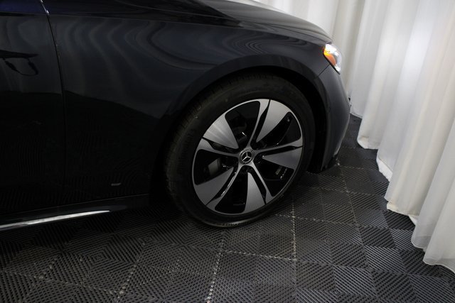 New 2026 Mercedes-Benz E 350 4MATIC Sedan image 10