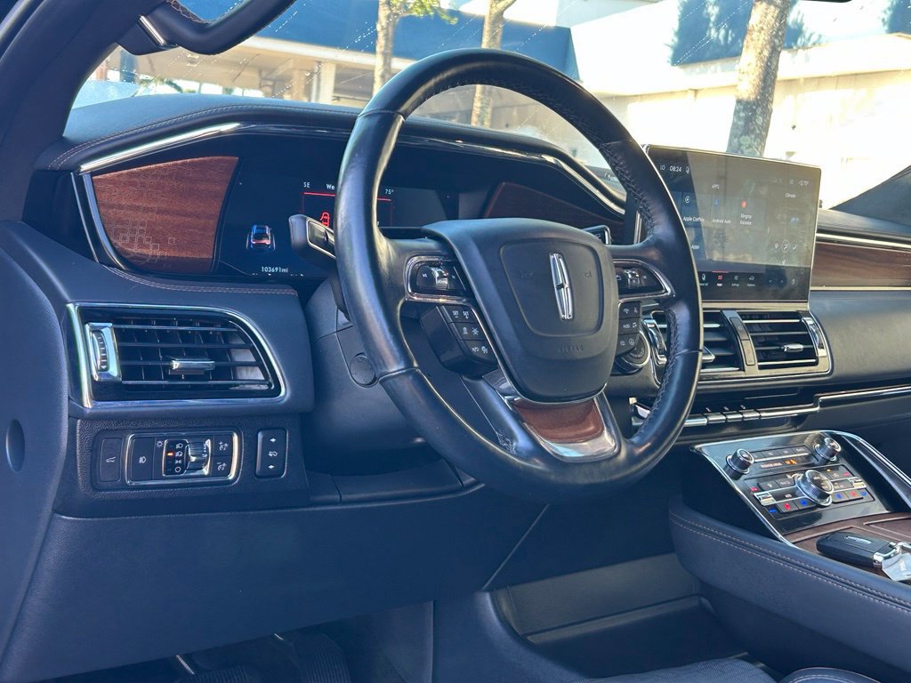 Used 2022 Lincoln Navigator L Black Label AWD/4WD image 33