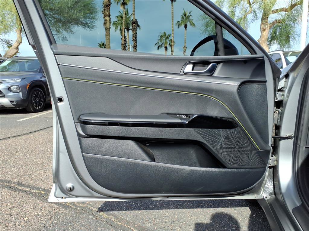 Used 2025 Kia K5 GT image 18