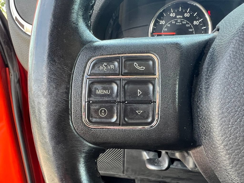 Used 2015 Jeep Wrangler Unlimited Sahara w/ Dual Top Group AWD/4WD image 19