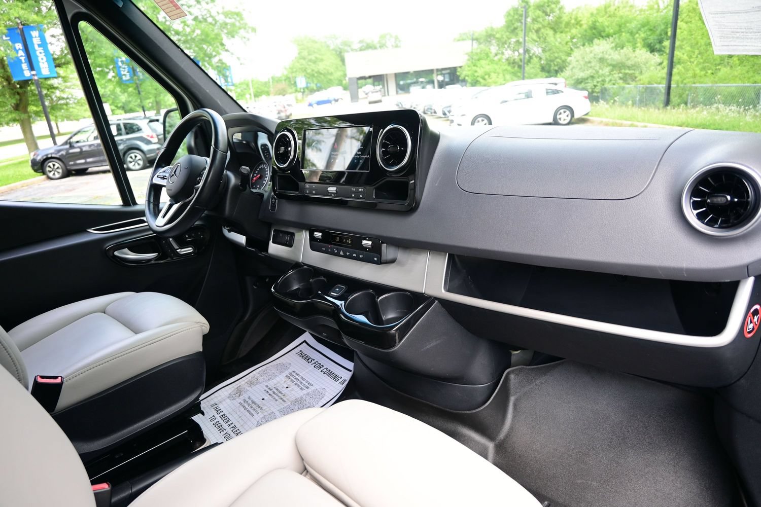 Used 2020 Mercedes-Benz Sprinter 3500 image 24