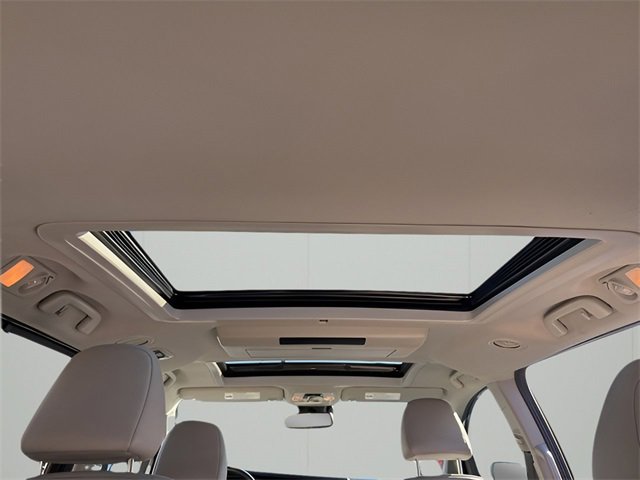 Used 2018 Toyota Sienna Limited Premium image 10