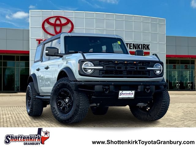 Used 2024 Ford Bronco Wildtrak AWD/4WD image 1