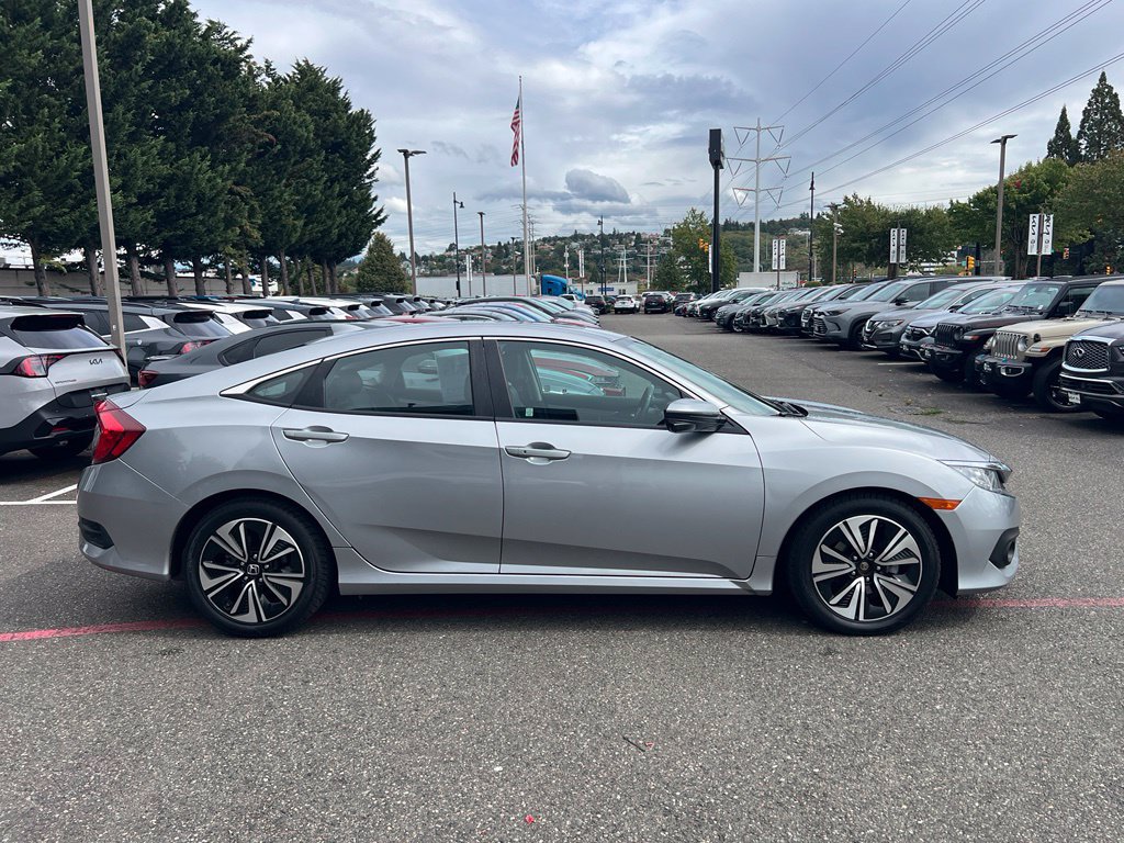 Used 2016 Honda Civic EX-L image 6